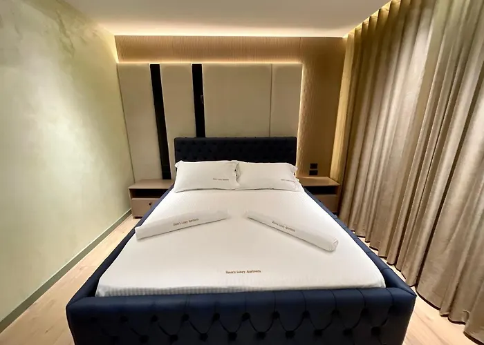 Queens Luxury *