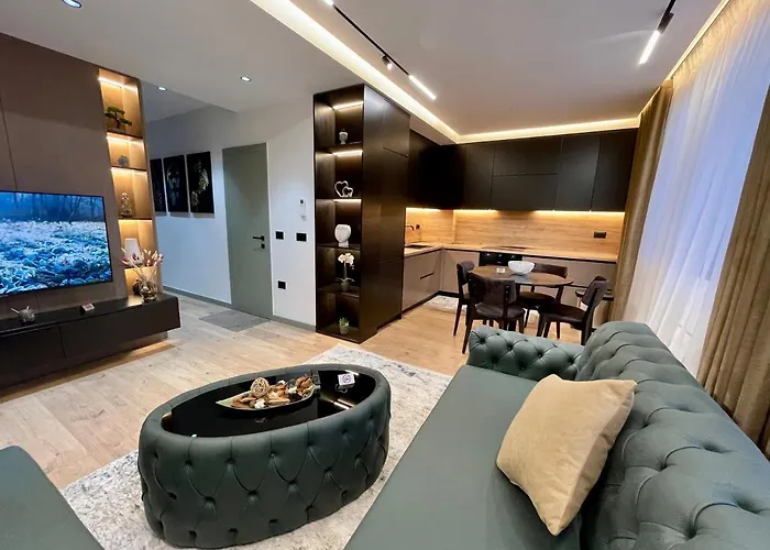Queens Luxury Apartamento