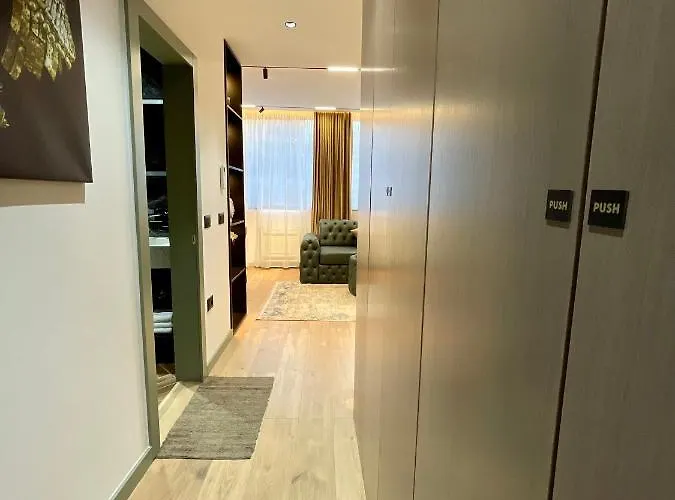 Apartamento Queens Luxury Tirana
