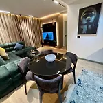Apartamento Queens Luxury Tirana