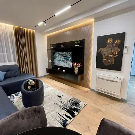 Queens Luxury Apartamento