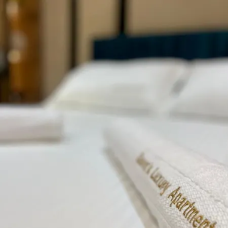 Queens Luxury Appartement Tirana