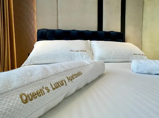 公寓 Queens Luxury *