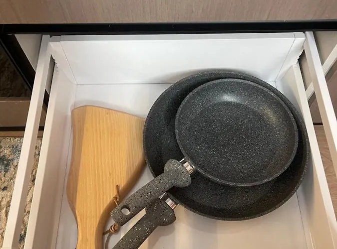 Queens Luxury Apartman Tirana