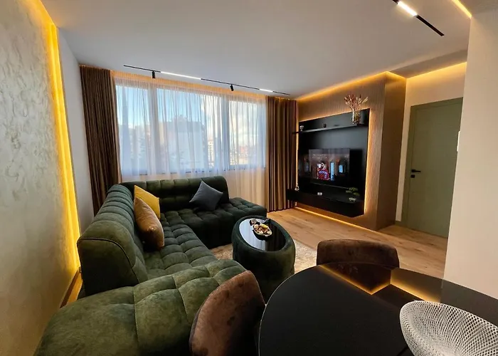 Queens Luxury Apartman Tirana